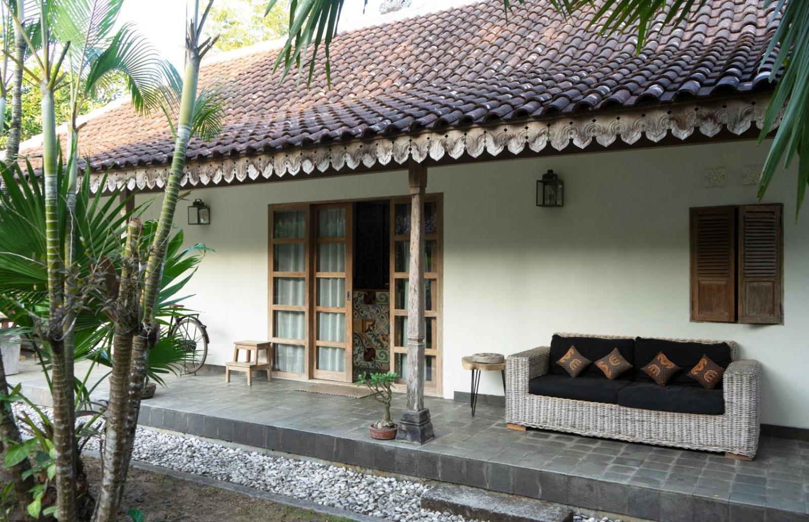 Hotel Blue Garden Yogyakarta à Bangunjiwo Extérieur photo