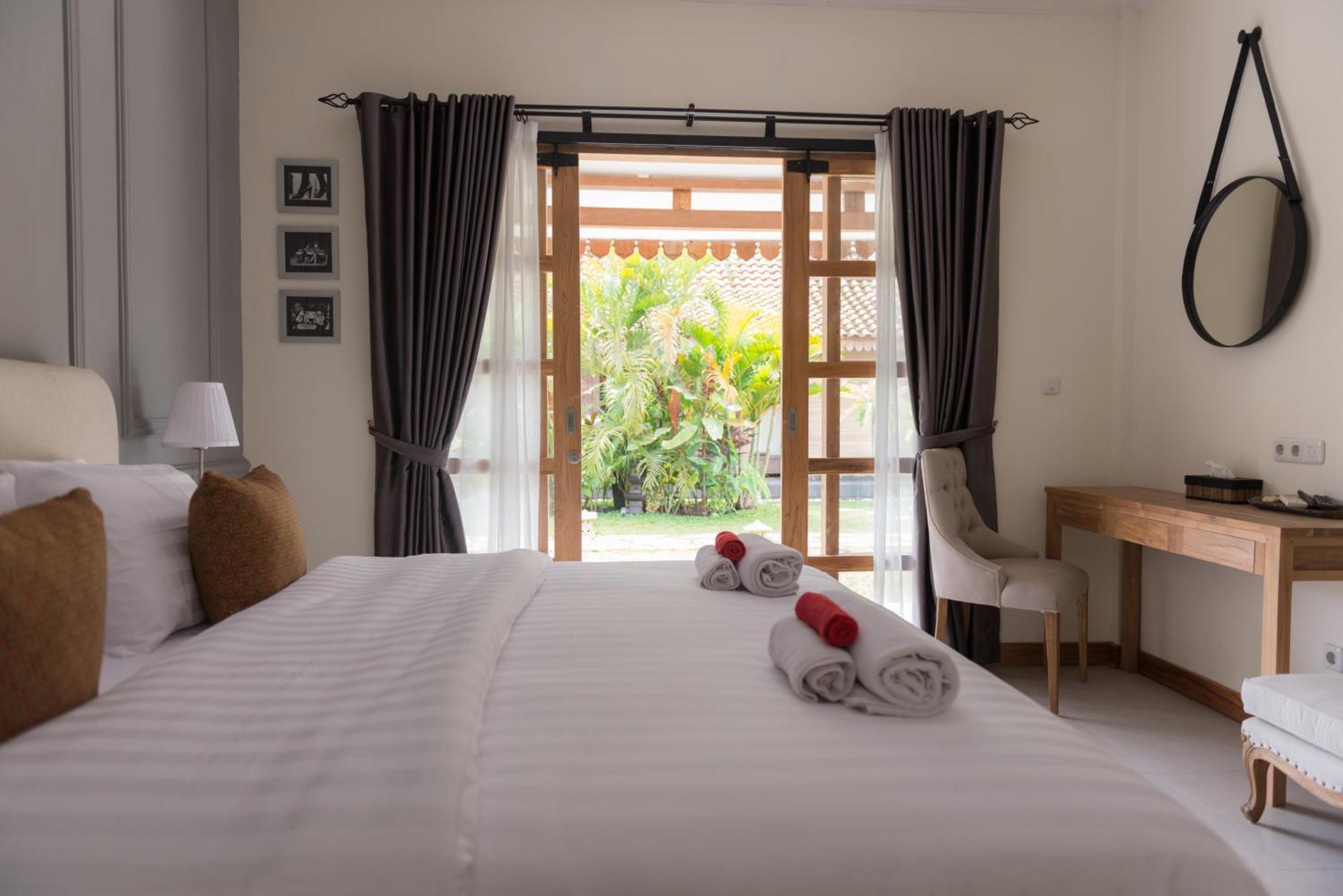 Hotel Blue Garden Yogyakarta à Bangunjiwo Extérieur photo